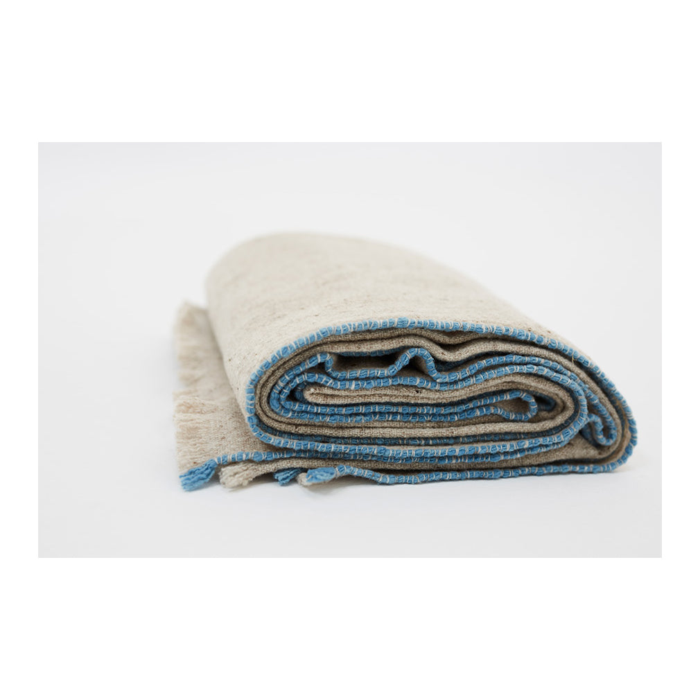 SISTERON GREY THROW