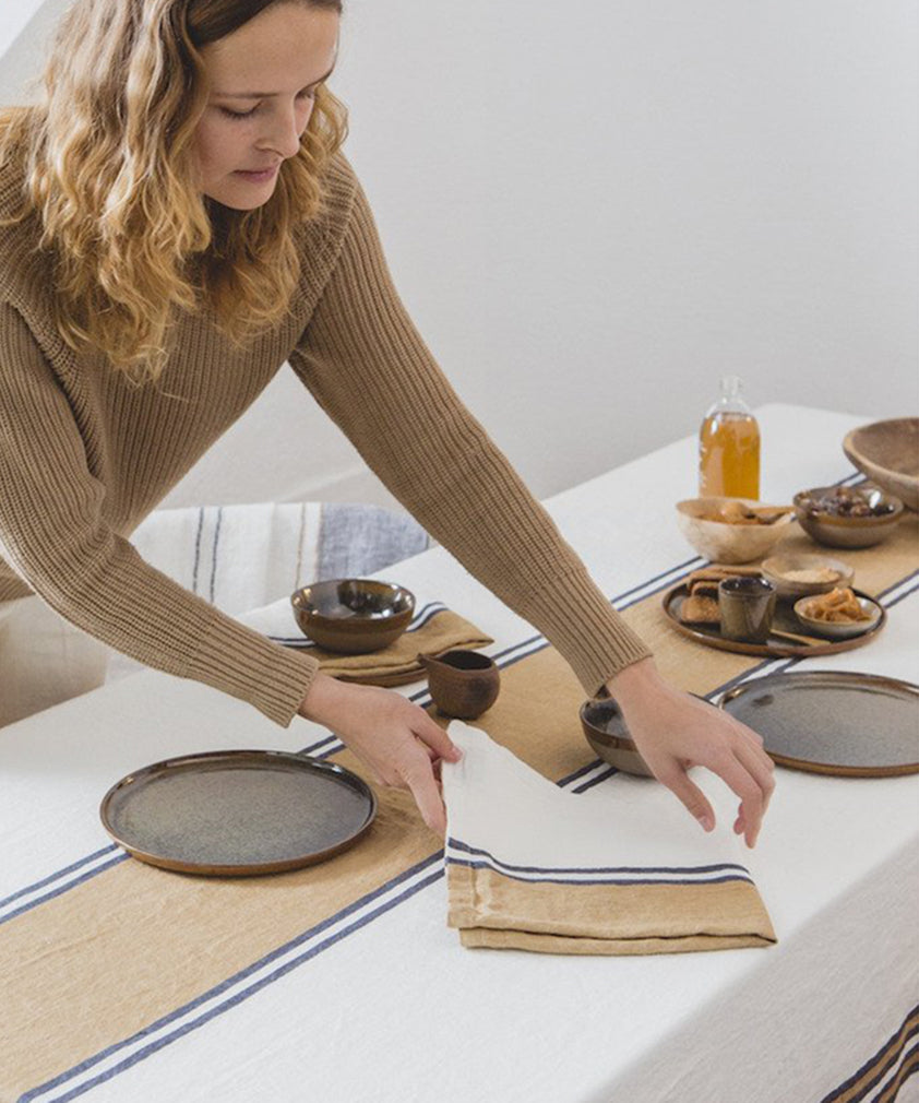 NORFOLK BANKS TABLECLOTH